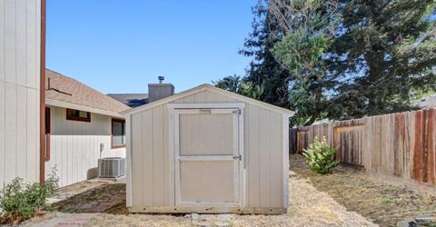 5112 Laguna Park Dr, Elk Grove, CA 95758 Photo