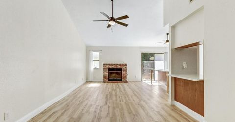 5112 Laguna Park Dr, Elk Grove, CA 95758 Photo