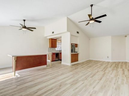 5112 Laguna Park Dr, Elk Grove, CA 95758 Photo