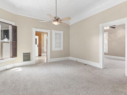 9616 Walnut Ave, Elk Grove, CA 95624 Photo