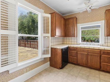 9616 Walnut Ave, Elk Grove, CA 95624 Photo