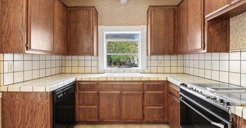 9616 Walnut Ave, Elk Grove, CA 95624 Photo