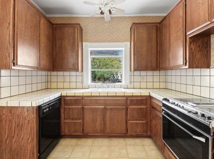 9616 Walnut Ave, Elk Grove, CA 95624 Photo