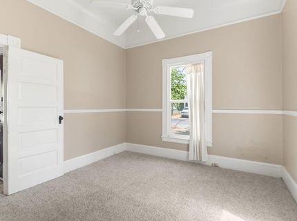 9616 Walnut Ave, Elk Grove, CA 95624 Photo