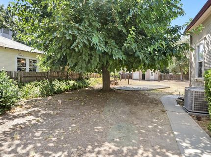 9616 Walnut Ave, Elk Grove, CA 95624 Photo