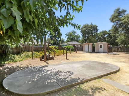9616 Walnut Ave, Elk Grove, CA 95624 Photo
