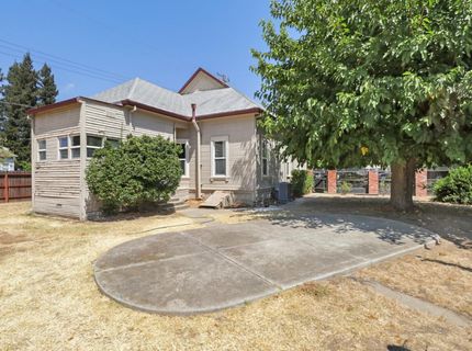 9616 Walnut Ave, Elk Grove, CA 95624 Photo