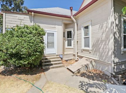 9616 Walnut Ave, Elk Grove, CA 95624 Photo