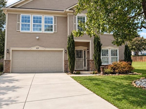 329 Farm Springs Drive, Mount Holly, NC 28120