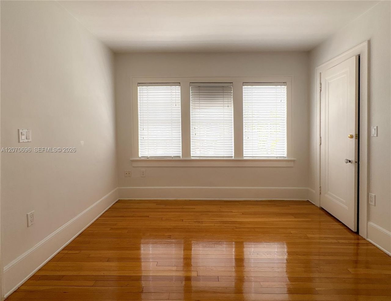 4342 Sheridan Ave , Unit 5, Miami Beach, FL 33140 Photo