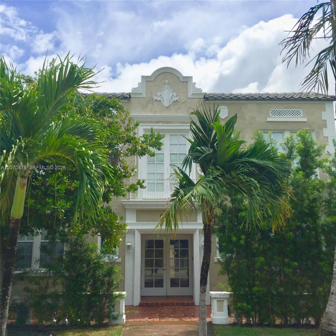 4349 Sheridan Ave , Unit 11, Miami Beach, FL 33140 Photo