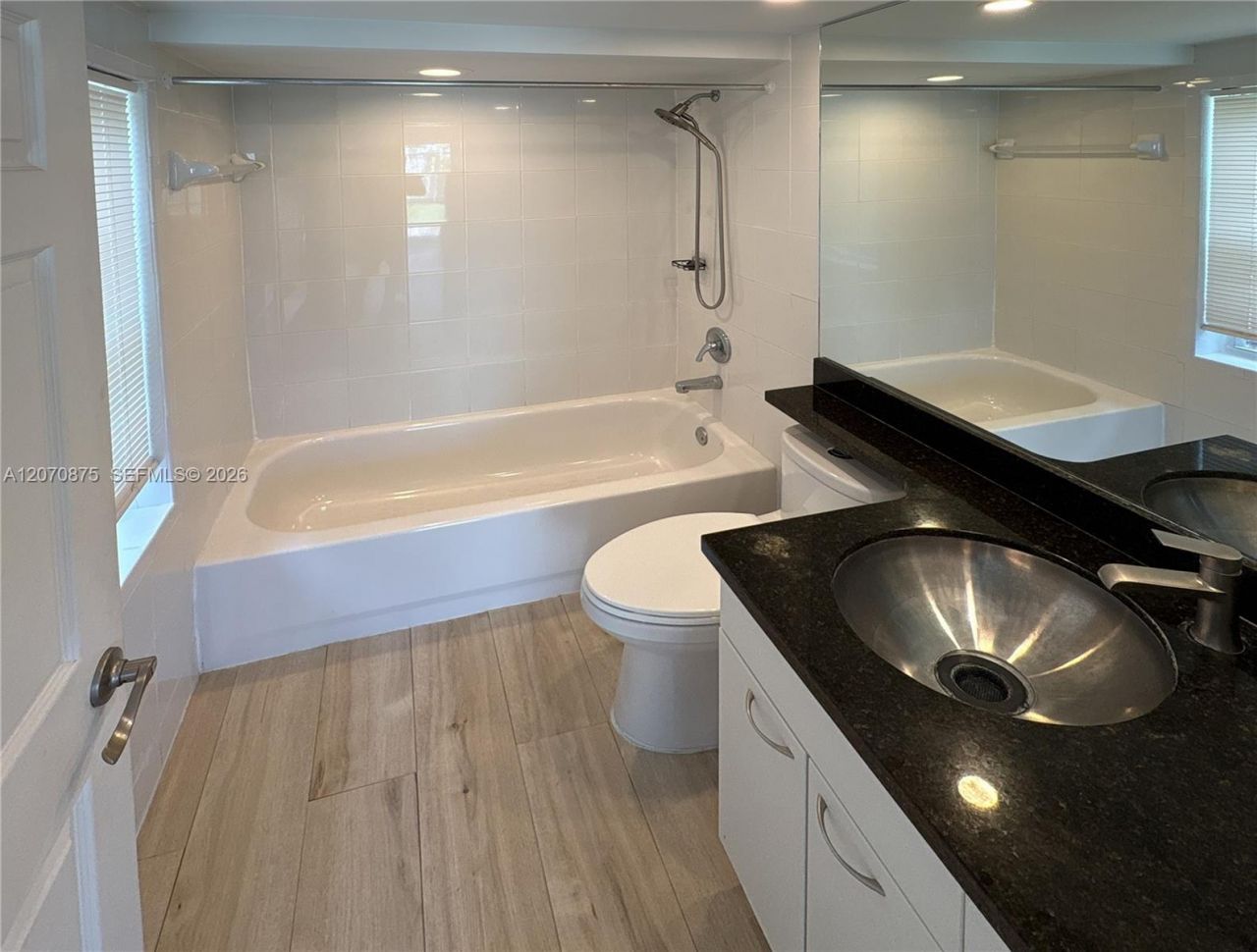 4349 Sheridan Ave , Unit 11, Miami Beach, FL 33140 Photo