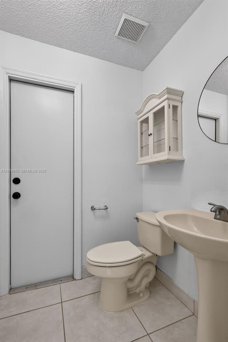 2342 NW 184th Ter , Pembroke Pines, FL 33029 Photo