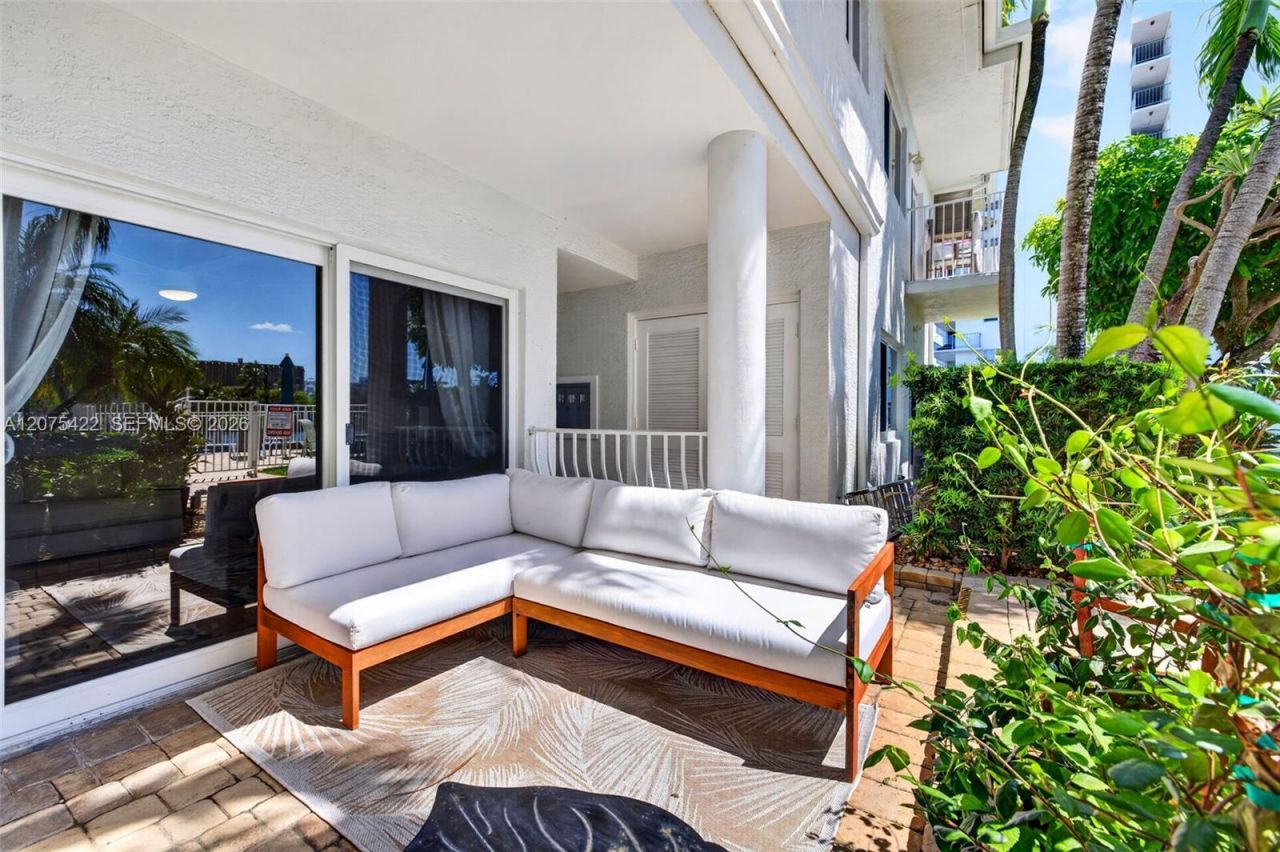 1705 N Riverside Dr , Unit 2, Pompano Beach, FL 33062 Photo