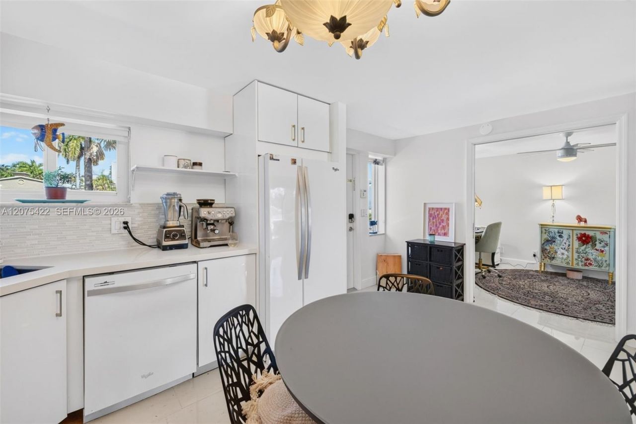 1705 N Riverside Dr , Unit 2, Pompano Beach, FL 33062 Photo