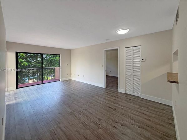 995 SW 84th Ave , Unit 309, Miami, FL 33144