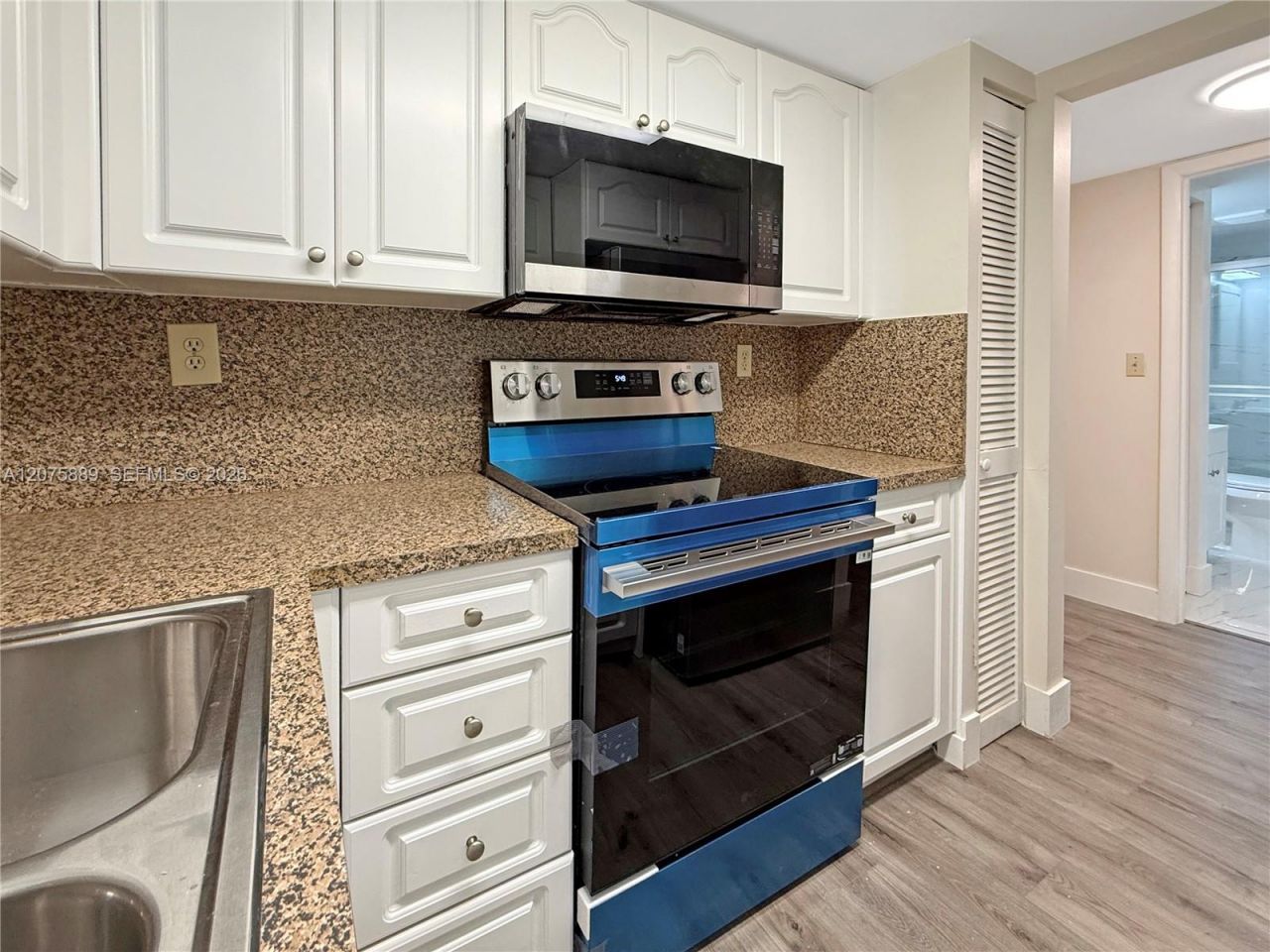995 SW 84th Ave , Unit 309, Miami, FL 33144 Photo