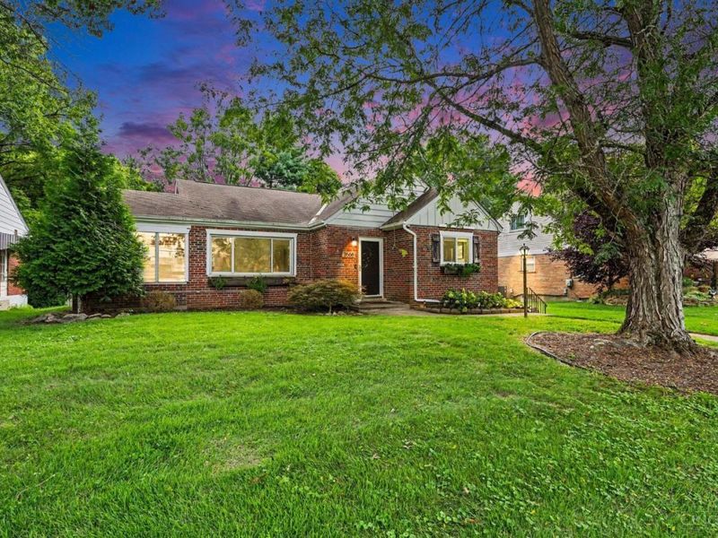 2668 Bonnie Drive, Cincinnati, OH 45230 Photo 2