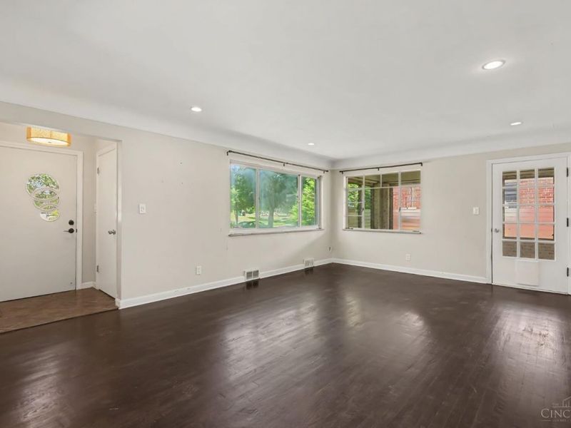 2668 Bonnie Drive, Cincinnati, OH 45230 Photo 6