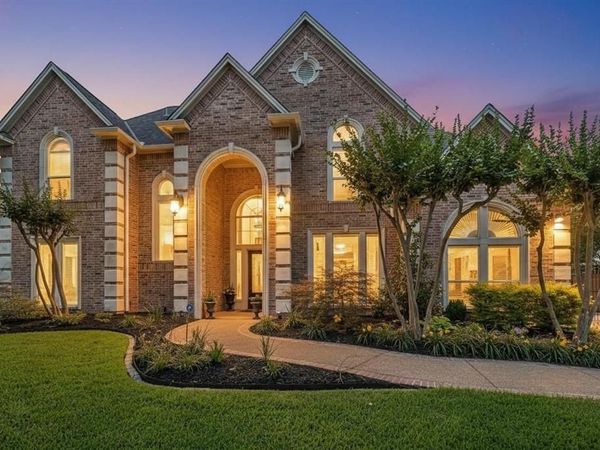 215 Bent Creek Court, Southlake, TX 76092