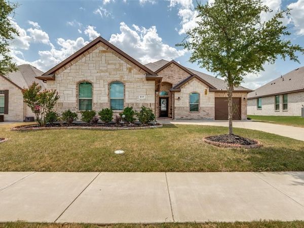 617 Mesquite Grove Road, Midlothian, TX 76065