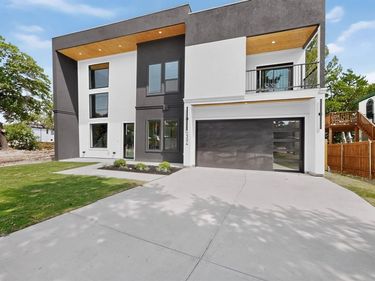 2304 Bonnie View Road, Dallas, TX 75216
