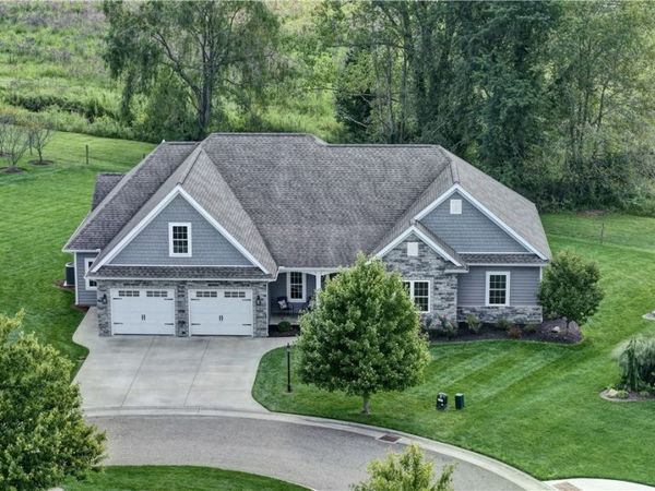 5210 Warbler Drive, Millersburg, OH 44654