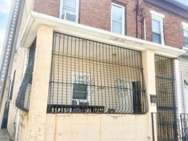 128 YORK STREET, CAMDEN, NJ 08102