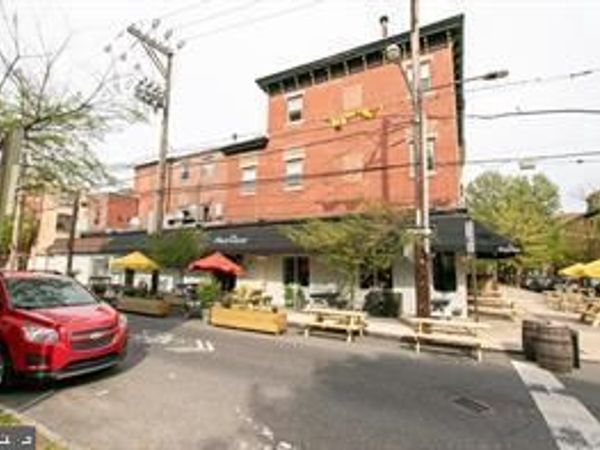 2047 GREEN STREET, PHILADELPHIA, PA 19130