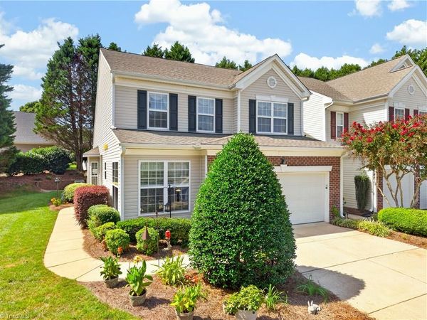 232 Channel Cove Court , Jamestown, NC 27282