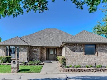 9653 Lea Shore Street, Fort Worth, TX 76179