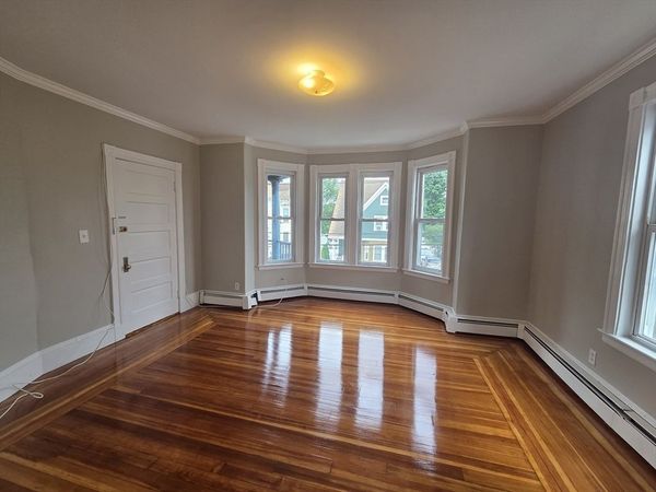 30 Endicott St, Unit 2, Lynn, MA 01902