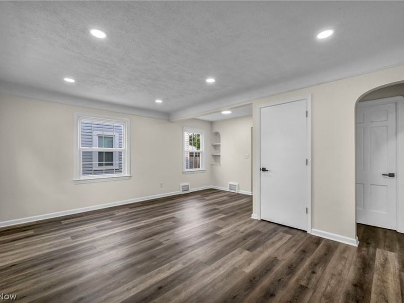 13533 Ellwood Avenue , Cleveland, OH 44135 Photo 5