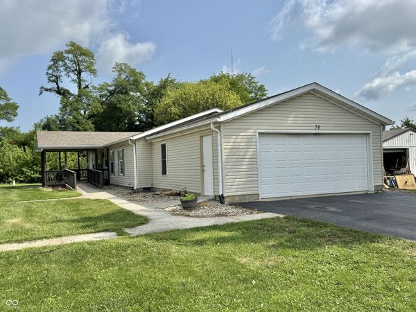 74 Tennessee , Clayton, IN 46118