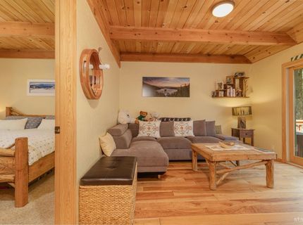786 Tehama Drive, South Lake Tahoe, CA 96150 Photo