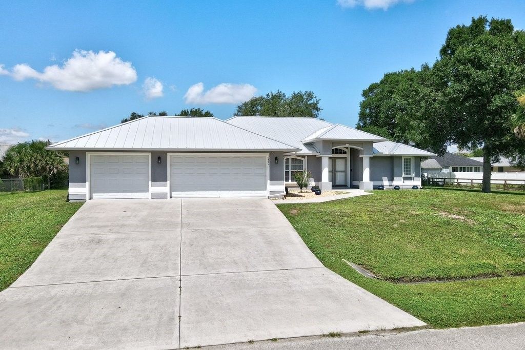 1461 Seahouse Street, Sebastian, FL 32958 Photo
