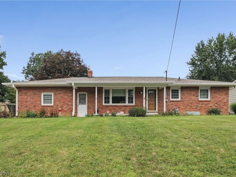 311 Young Drive, Lodi, OH 44254 Photo 5