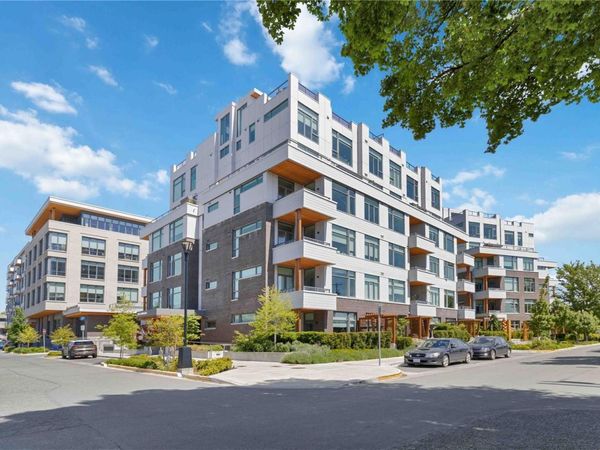 501 Park Pl, Unit #601, Esquimalt, BC V9A 0H3