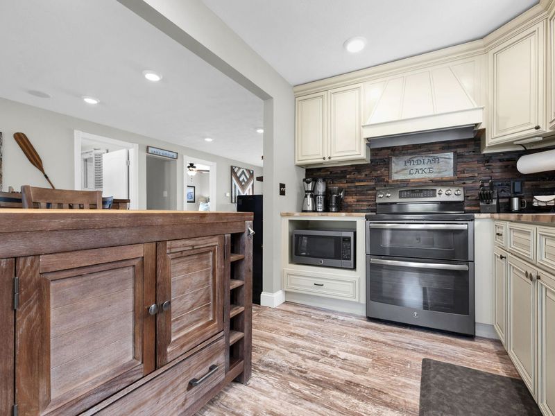 10565 Buckeye Drive, Huntsville, OH 43324 Photo 39