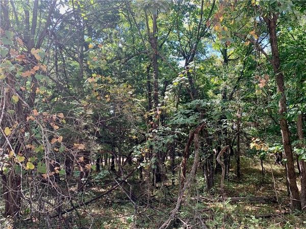 9 Enchanted Lane, Linn Valley, KS 66040
