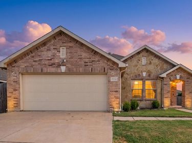 2924 Grand Gulf Road, Fort Worth, TX 76123