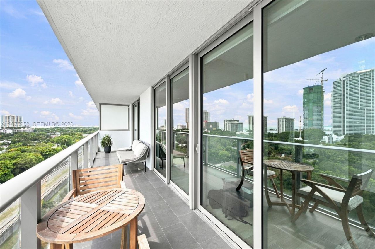 1600 SW 1st Ave , Unit 1103, Miami, FL 33129 Photo