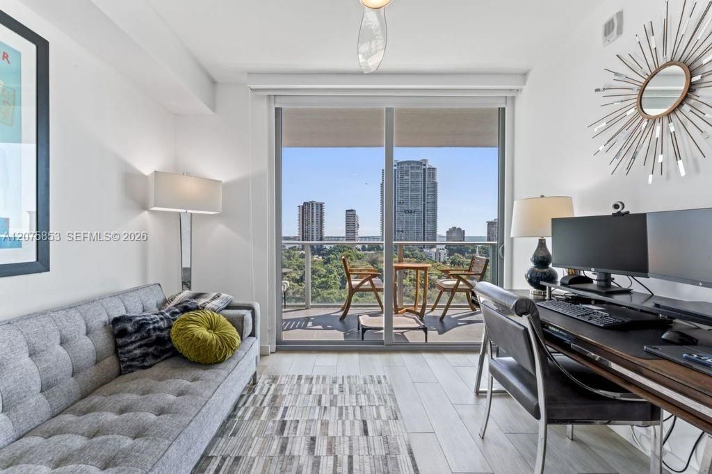 1600 SW 1st Ave , Unit 1103, Miami, FL 33129 Photo