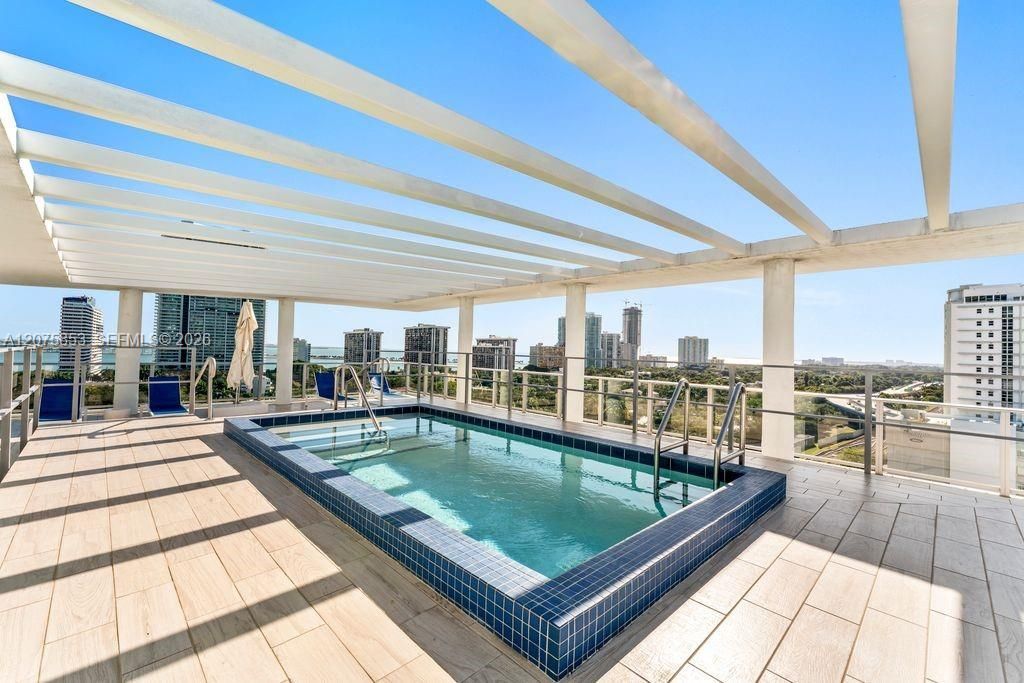 1600 SW 1st Ave , Unit 1103, Miami, FL 33129 Photo