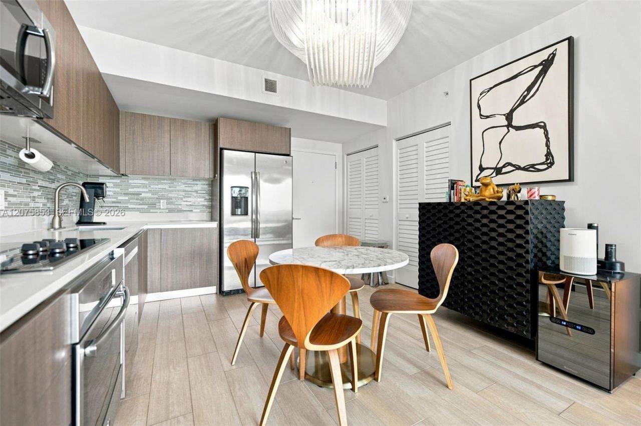 1600 SW 1st Ave , Unit 1103, Miami, FL 33129 Photo
