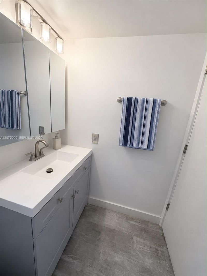 1195 NW 125th Ct , Unit 101, Miami, FL 33182 Photo