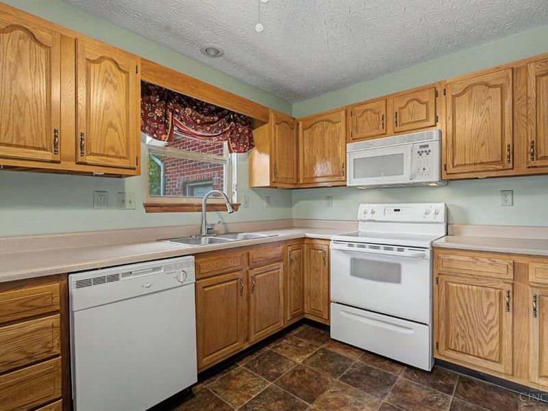6287 Glen Hollow Drive, Liberty Township, OH 45011 Photo 21