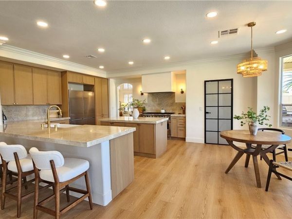 1821 Corta Bella Drive, Las Vegas, NV 89134