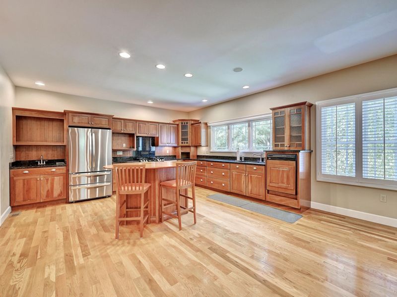 26 W Maple Avenue, Fort Mitchell, KY 41011 Photo 17
