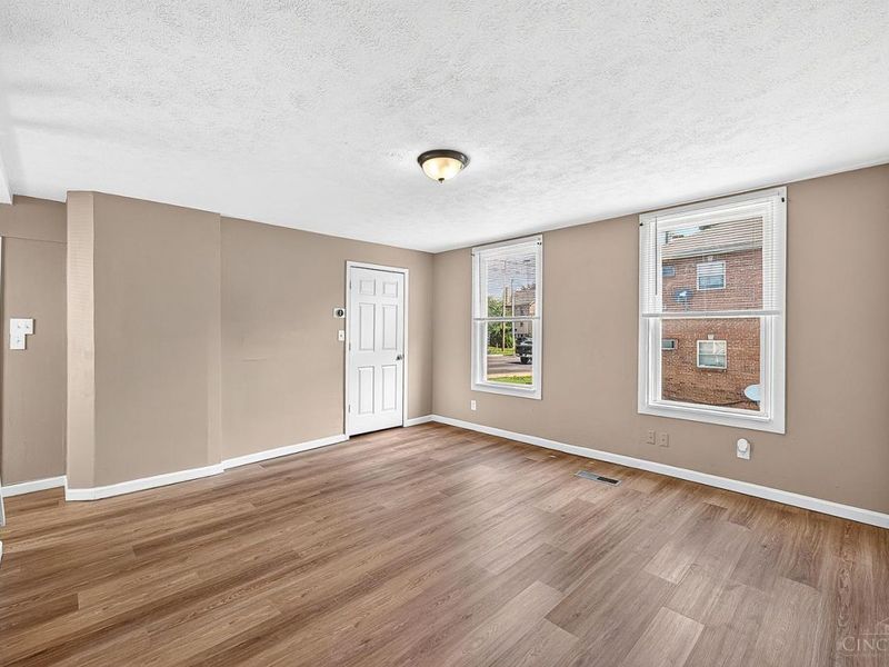 2787 Montana, Cincinnati, OH 45211 Photo 11